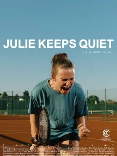 Жюли хранит молчание